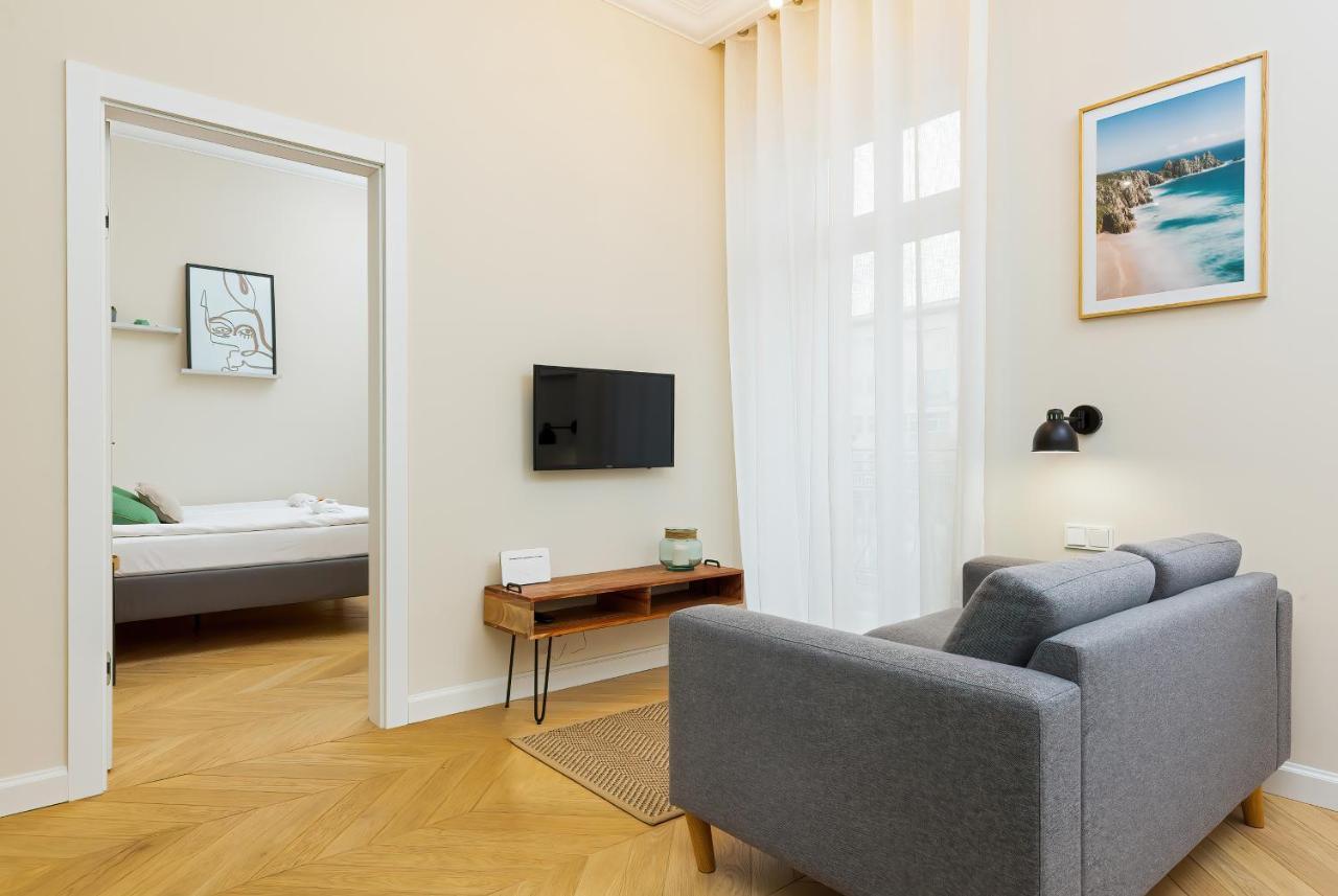 Leilighet Targowa By Renters Warszawa